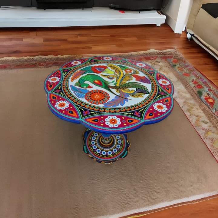Round Coffee Table
