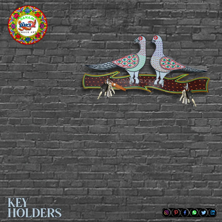 Bird Design Truck Art Key Holder