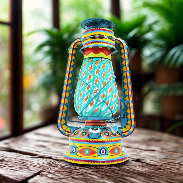 Laal Tain Design